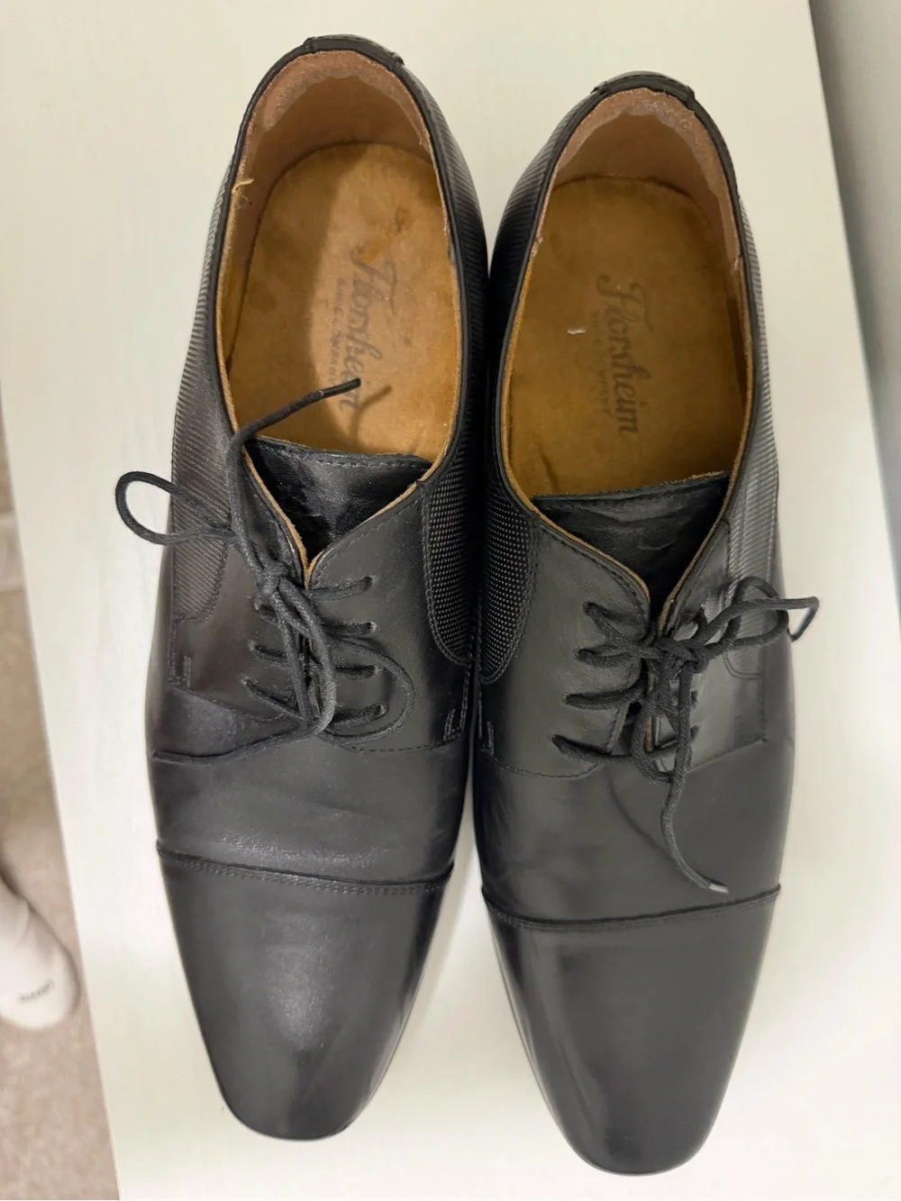 Florsheim cap toe